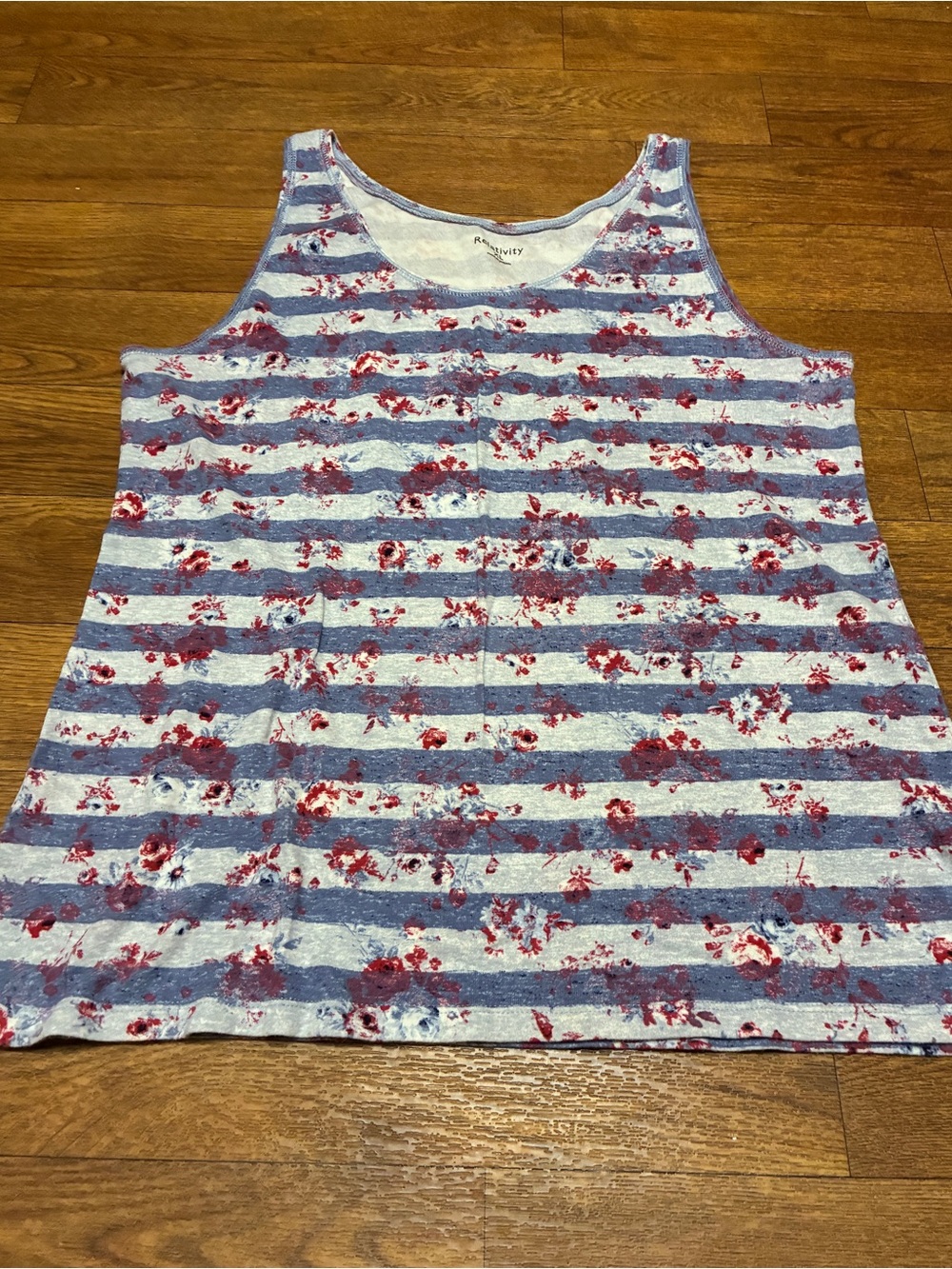 Women’s Relativity Blue and Red Striped Floral Tank Size XL